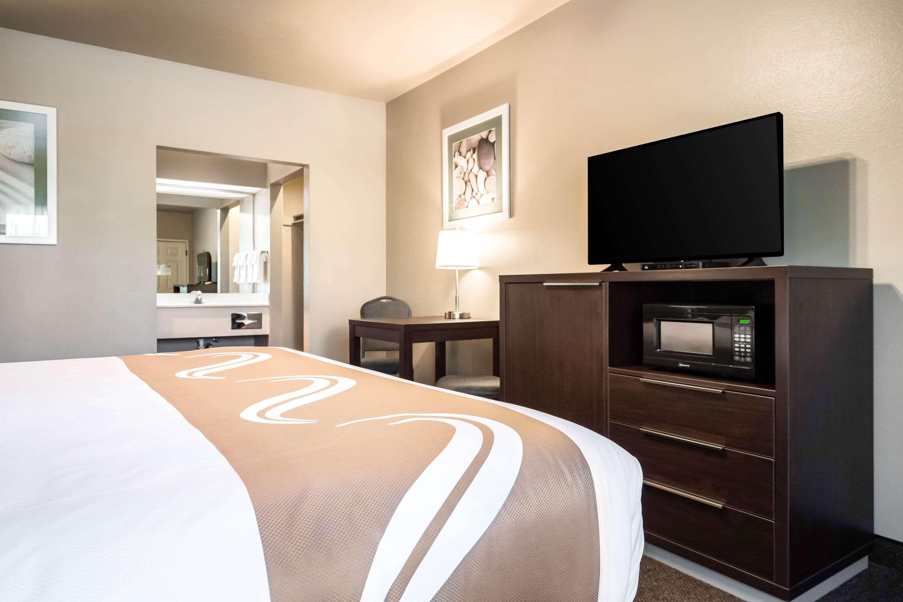 Quality Inn & Suites Bainbridge Island Eksteriør billede