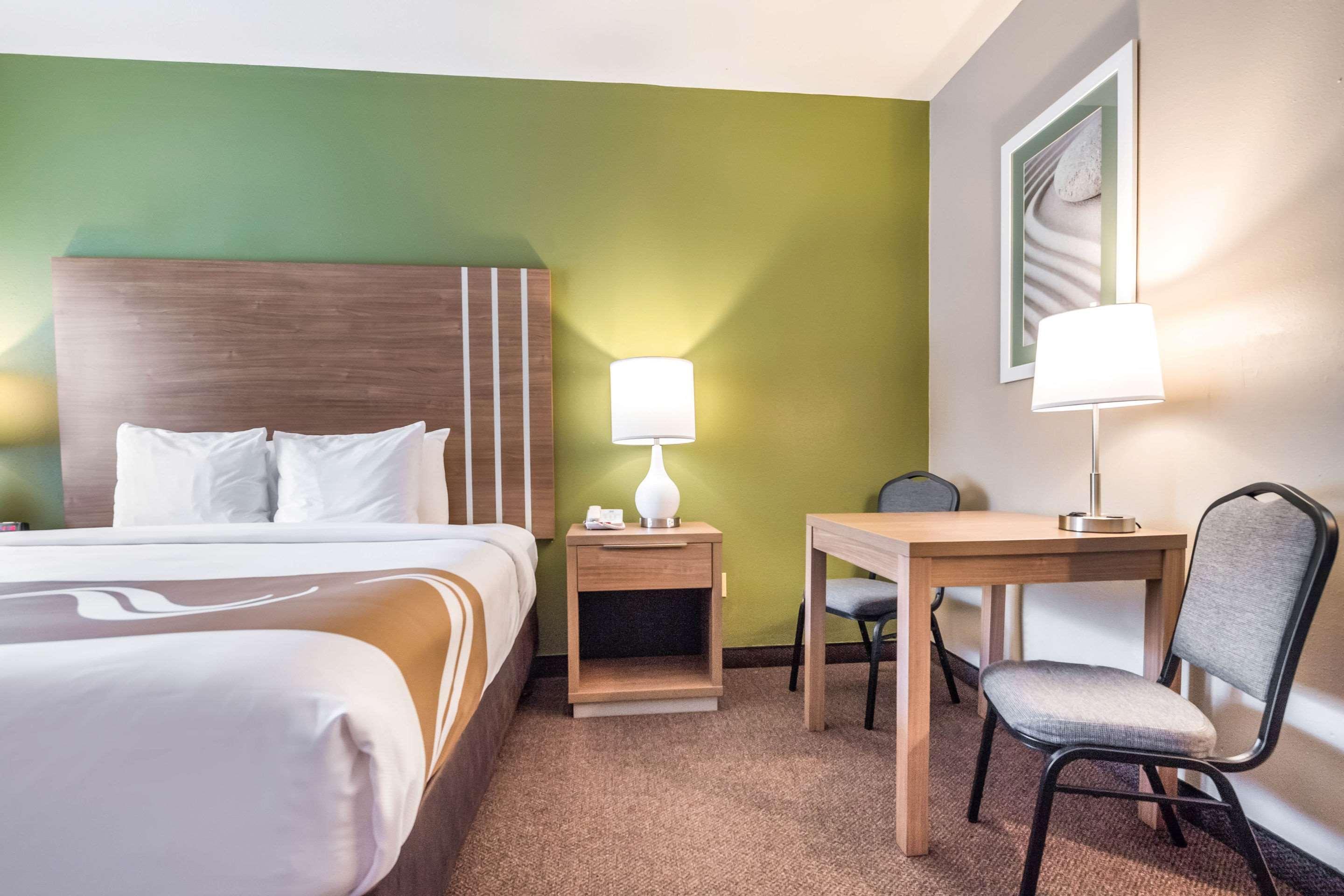 Quality Inn & Suites Bainbridge Island Eksteriør billede