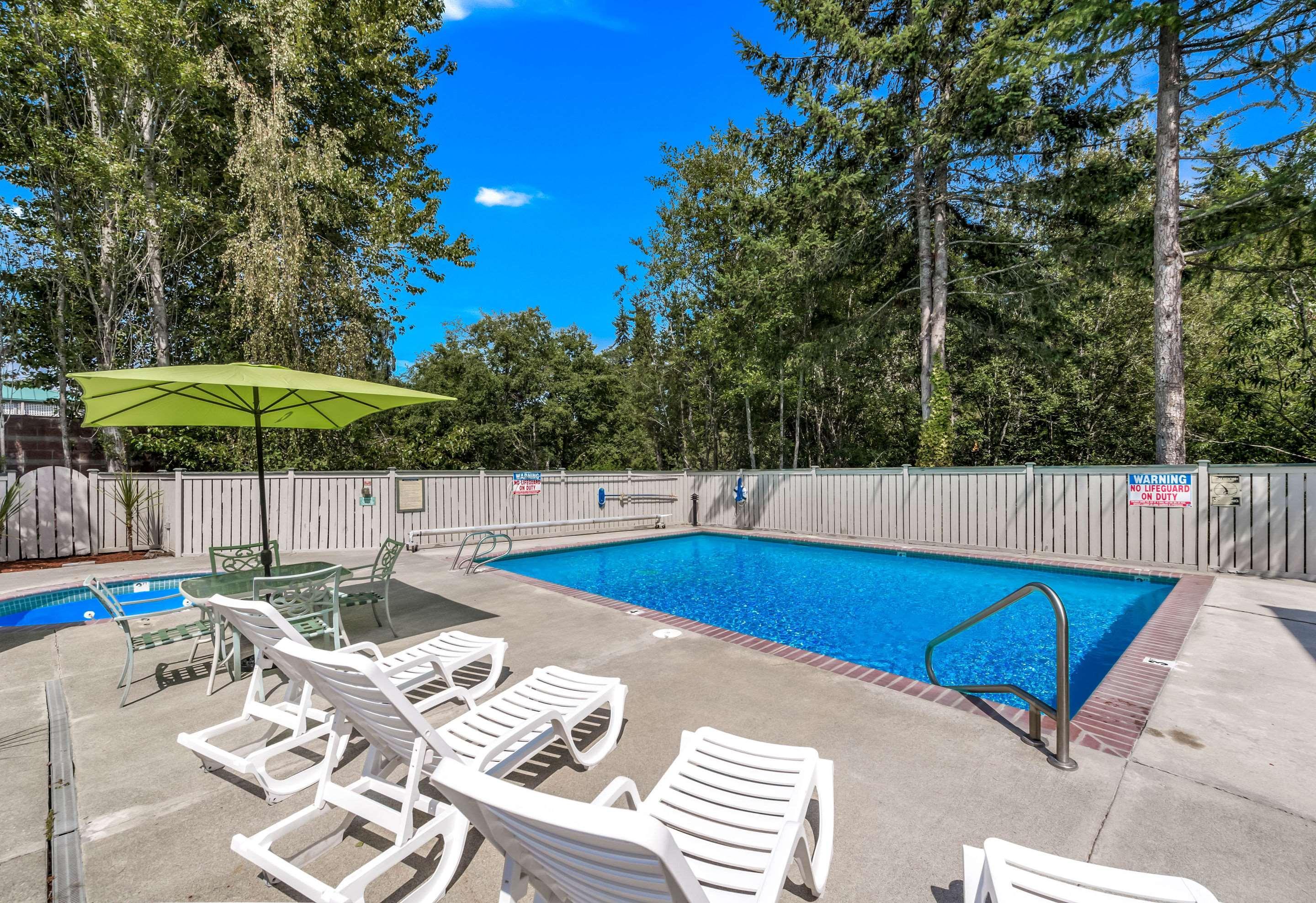 Quality Inn & Suites Bainbridge Island Eksteriør billede