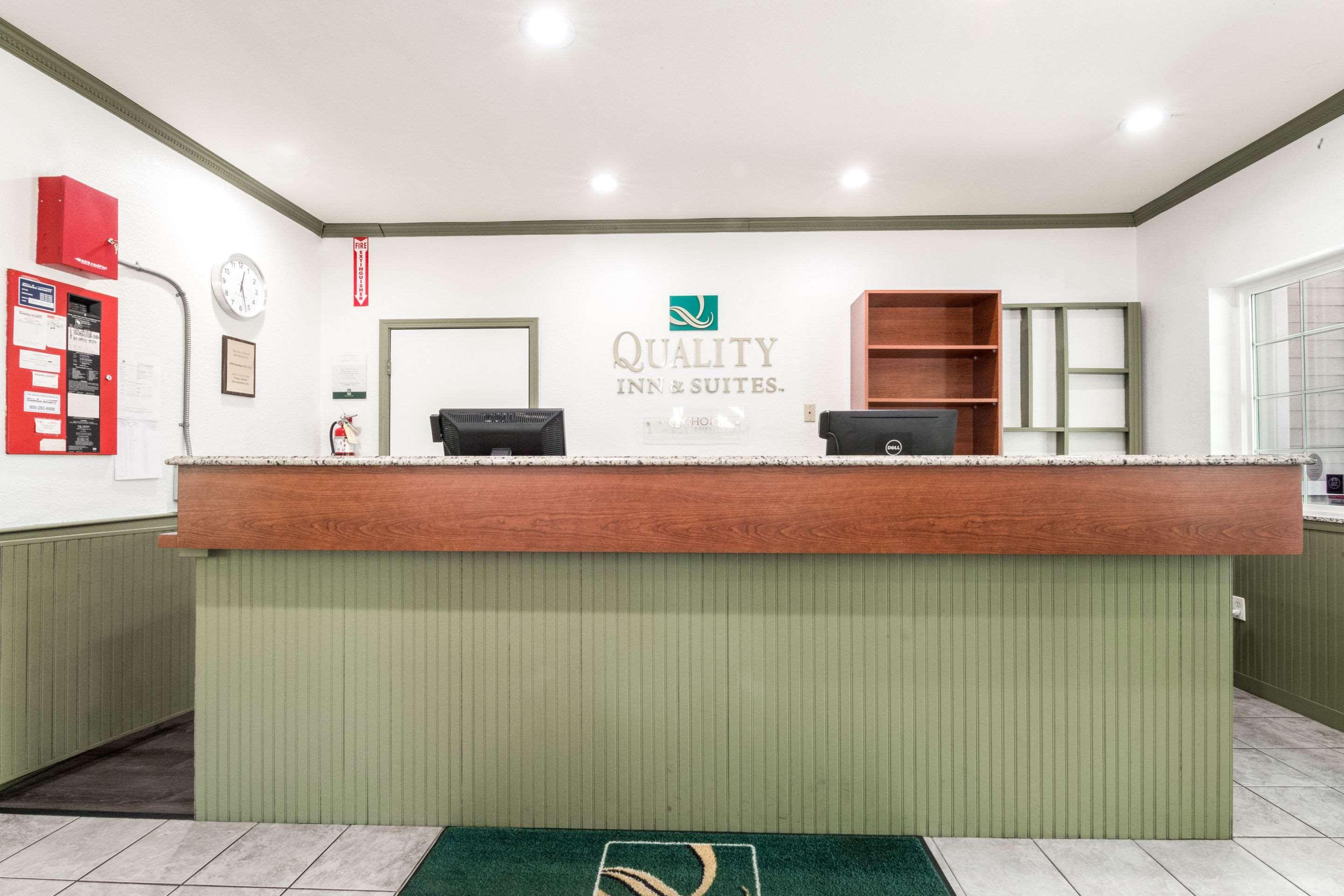 Quality Inn & Suites Bainbridge Island Eksteriør billede